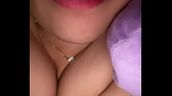 Me gusta jugar con la lengua ¿ que te gustaría que haga