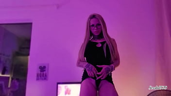 Pov sou sua barbie oque voce quer de mim