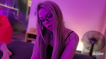 Pov sou sua barbie oque voce quer de mim