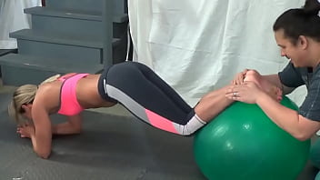 I asked this fitness trainer larissa louder to let me lick and smell her feet while she was trying to do some yoga poses