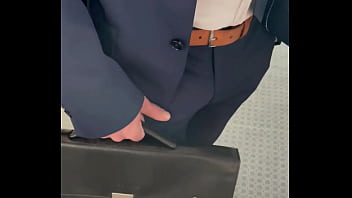 Ici tu as le teaser public ayant une peur bleue de l'avion je décide de m'