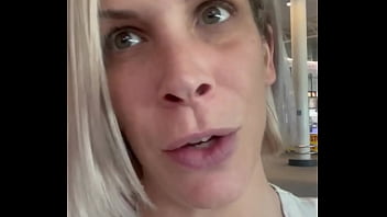 Ici tu as le teaser public ayant une peur bleue de l'avion je décide de m'