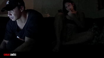 Novinha gostosa sentando no pau do namorado