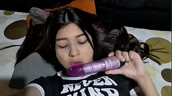 Compartiendo habitación de hotel con mi hermanastra tetona casero real