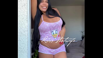 A vizinha peladinha te espera no melhor fan club