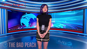 Presentadora de infomercial prueba en vivo juguete sexual the bad peach revolvex trailer