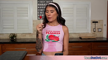 Cute teenie likes to give harsh blowjobs