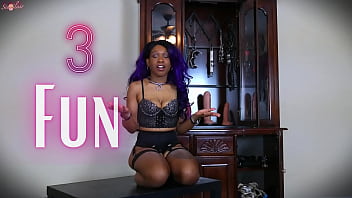 4 reasons to visit a professional submissive