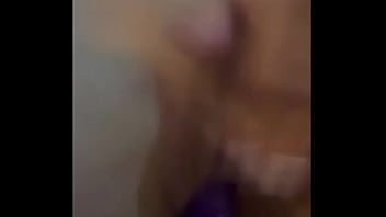 Quieres ver como me masturbo y te la jalas rico dandome lechita