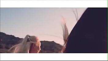 Loona odd eye circle girl front