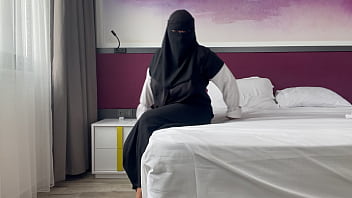 Hot arab milf in hijab gives joi
