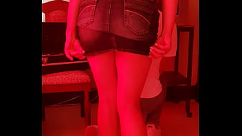 Je montre mon cul pendant qu il répare