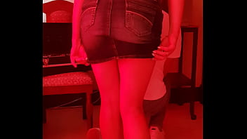 Je montre mon cul pendant qu il répare