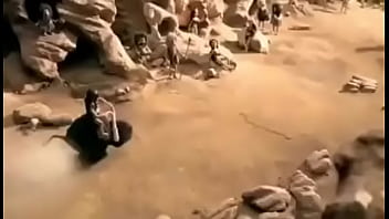 Pika de jegue no cu do elefante