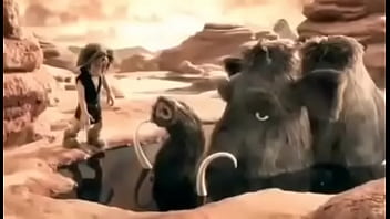 Pika de jegue no cu do elefante