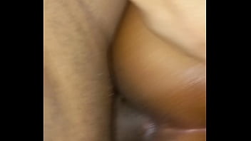 Lo disfruta hasta brincando