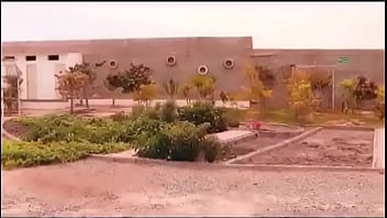 Se pajea para su gil