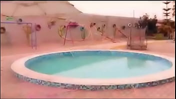 Se pajea para su gil