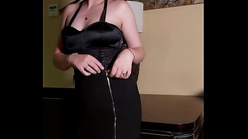 La vidéo entière est pour les fans tu veux savoir ce que je porte en