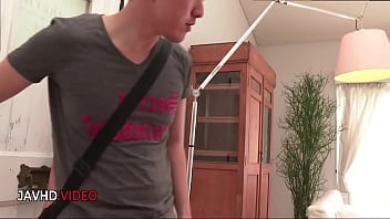 Seductive asian beauty pleasures with intimate oral encounter