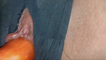 Fucking my work friend hidden in the company bathroom and cumming inside her pussy