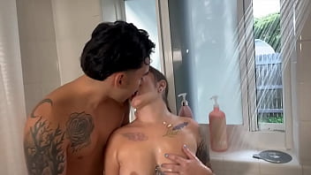 Experimenting with my step sis in the shower ~ perfect stroke md