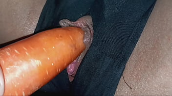 Delicious skinny girl milking me