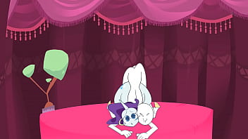 Rarity's new friend by monstrousfrog