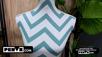 Public when shoplifting leads to a wet pussy