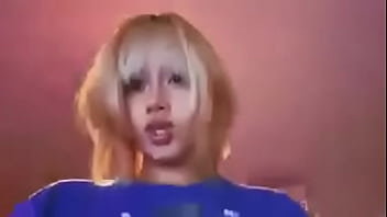 Ayuden samaritanos a buscar a esta chiquilla de buenos muslos Ayuden samaritanos a buscar a esta chiquilla de buenos muslos