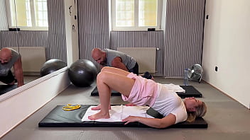 Curvy milf fucked by big dick in public gym milf xxx