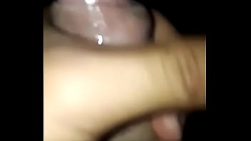 Cadê uma gostosa pra poder mamar