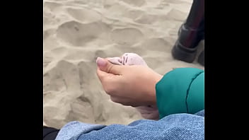 Feet on the sand pies sobre la arena