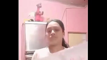 Quiere ser actriz porno