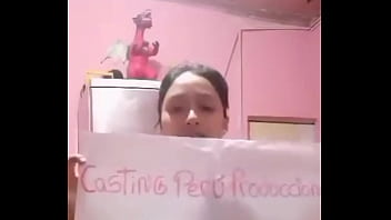 Quiere ser actriz porno