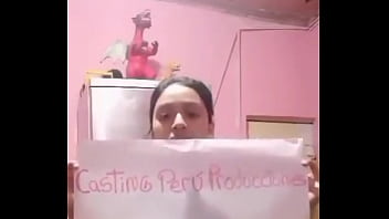 Quiere ser actriz porno