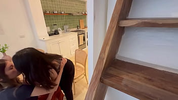 Cámara graba a mi esposa siendomé infiel con la perra de su mejor amiga