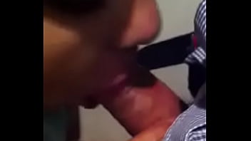 Asi me la mama la esposa de mi hermano