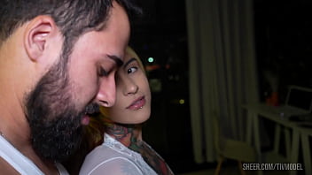 Superhot pawg gets her beautifull fat juicy ass well done by big dick