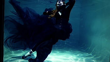 Gothic underwater shooting in swimmimg pool arya grander