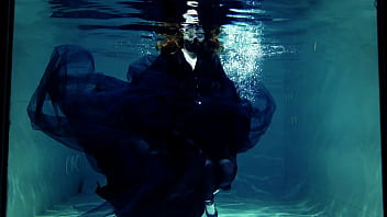 Gothic underwater shooting in swimmimg pool arya grander