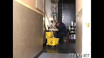 Elegant blonde sweetie treeper and hunk enjoy hardcore