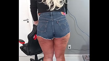 I wearing sexy shorts