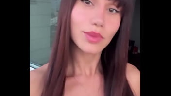 Nova skin desbloqueada com sucesso eu acho que nasci pra usar franja to amando muito parece que deu até uma r