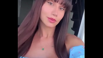 Nova skin desbloqueada com sucesso eu acho que nasci pra usar franja to amando muito parece que deu até uma r Nova skin desbloqueada com sucesso eu acho que nasci pra usar franja to amando muito parece que deu até uma r