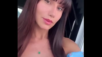 Nova skin desbloqueada com sucesso eu acho que nasci pra usar franja to amando muito parece que deu até uma r