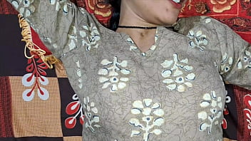 Devar ne birthday gift mein bhabhi ki chut le li Devar ne birthday gift mein bhabhi ki chut le li
