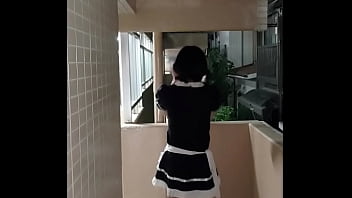 メイドの丸出し　【女装もみじ】 thumbnail