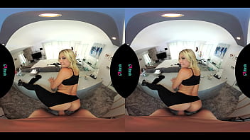 Beautiful latina fucks an intruder in vr