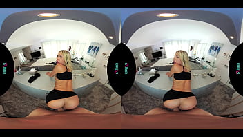 Beautiful latina fucks an intruder in vr